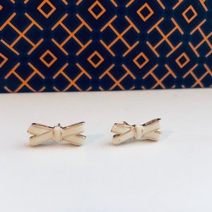 kate spade Jewelry - KATE SPADE White Bow Earrings kate spade Jewelry - KATE SPADE White Bow Earrings